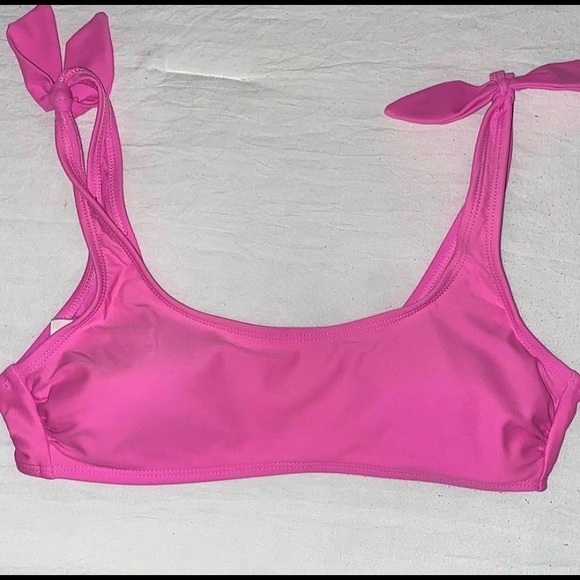 super cute swimsuits!! - Picture 2 of 3